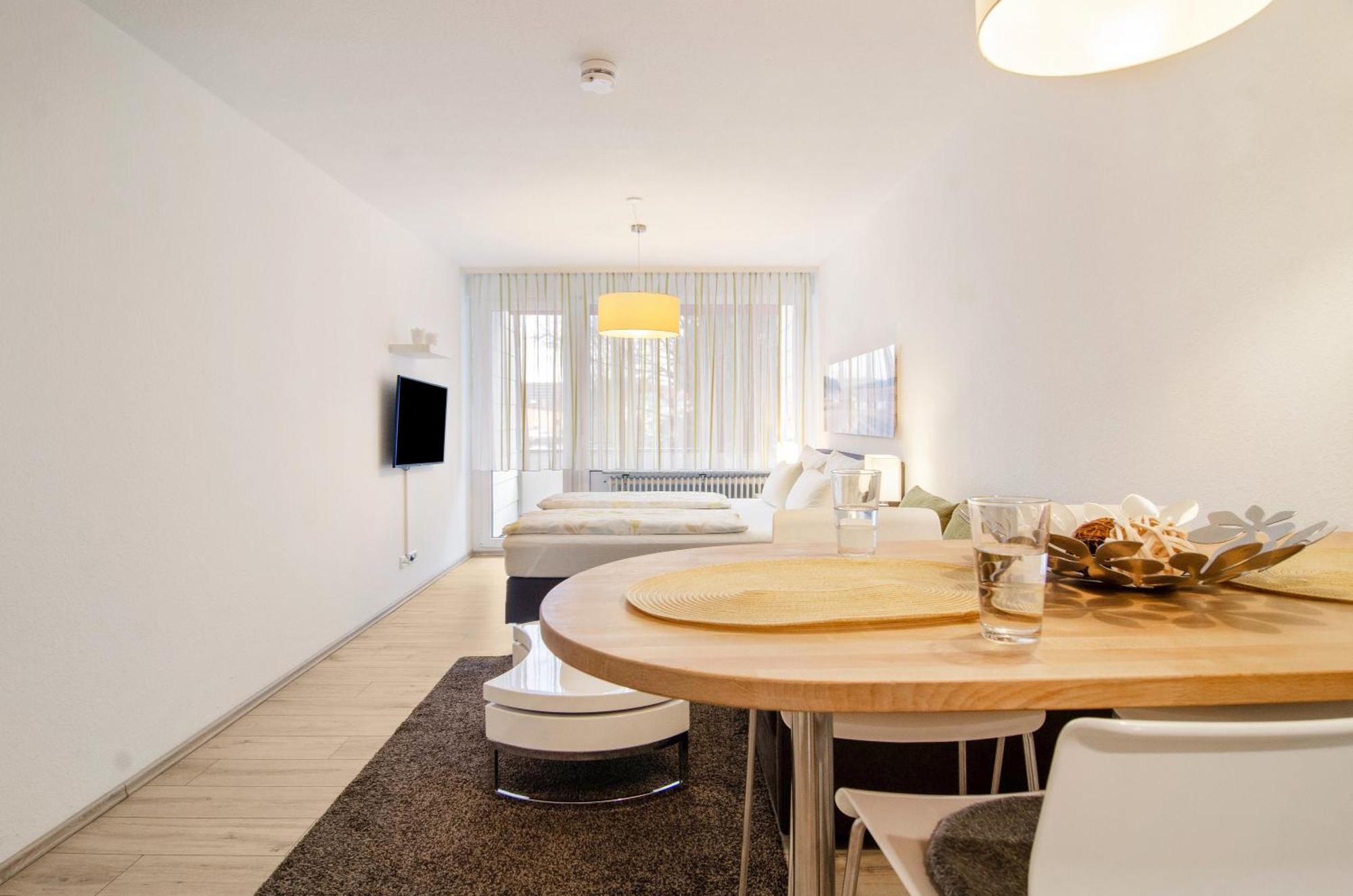 Ferienwohnung Am Weiher Meersburg Exterior photo